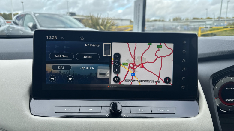 Nissan Qashqai 1.3 DiG-T MH Tekna 5dr Petrol Hatchback